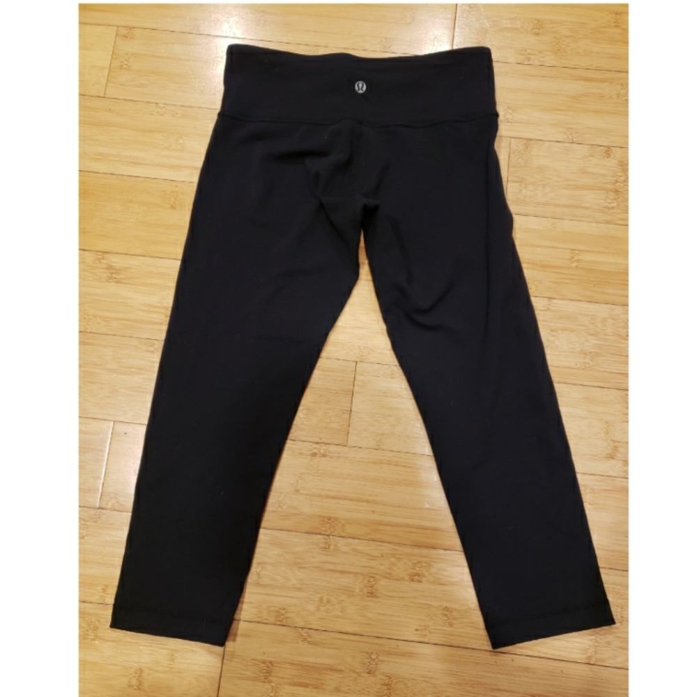 Lululemon wunder under crops 6
